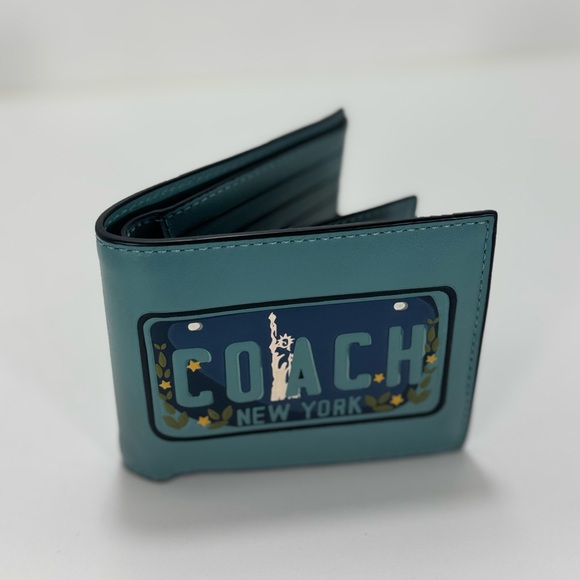 COACH 3-in-1 Smooth Leather wallet New York Statue of Liberty License Plate - Picture 1 of 4
